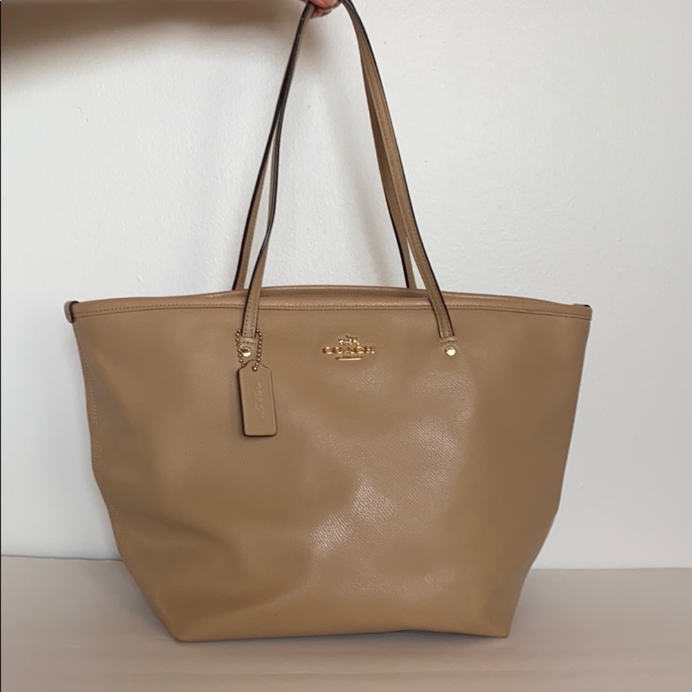 Coach Tote